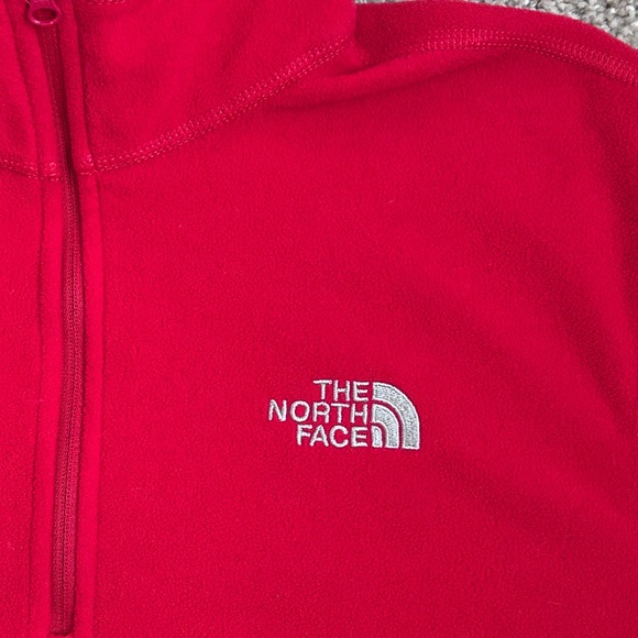 The North Face Red Men’s Fleece 1/4 Zip Size XS - Picture 3 of 7